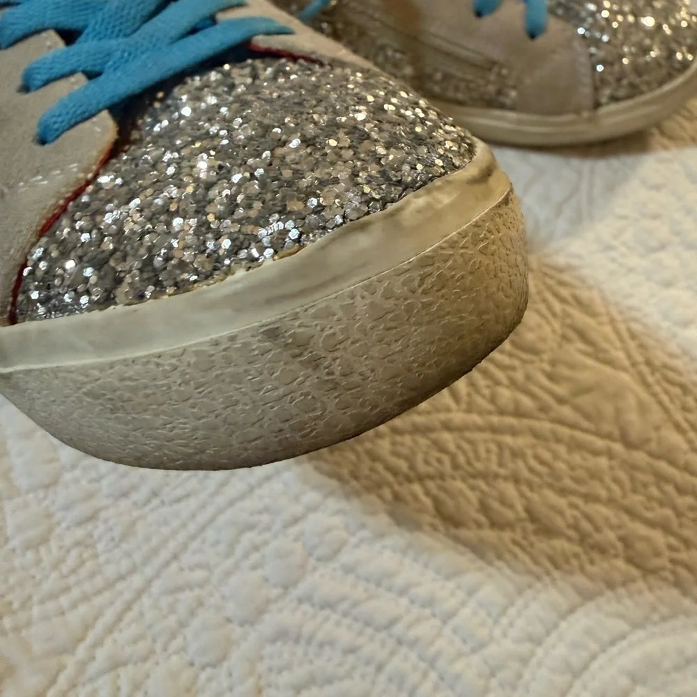 VH 1954 Glitter Star Sneakers Youth Size 3 Silver Red Blue Lace